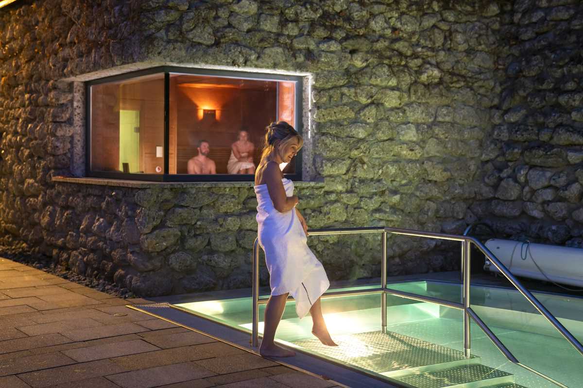 Felsen-Sauna in der Therme